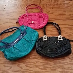 Lot of 3 Guess very used purses